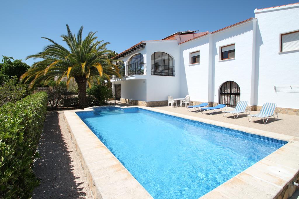 Sara - Sea View Villa With Private Pool In קלפה חדר תמונה